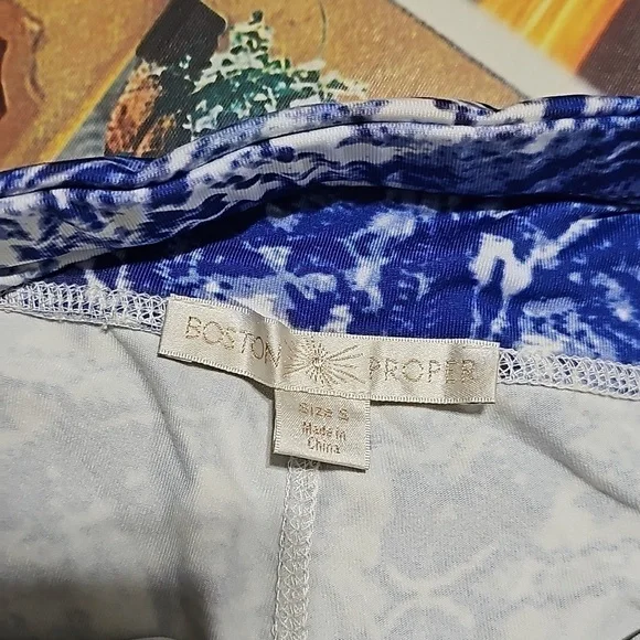 Boston Proper Capri Leggings Size Small - Picture 4 of 7